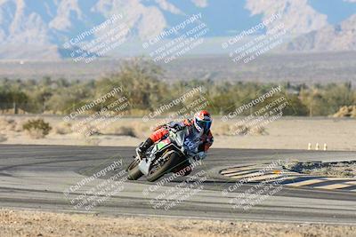 media/Dec-07-2025-CVMA (Sun) [[3e7d2de5dc]]/Race 17-Amateur Formula Middleweight/